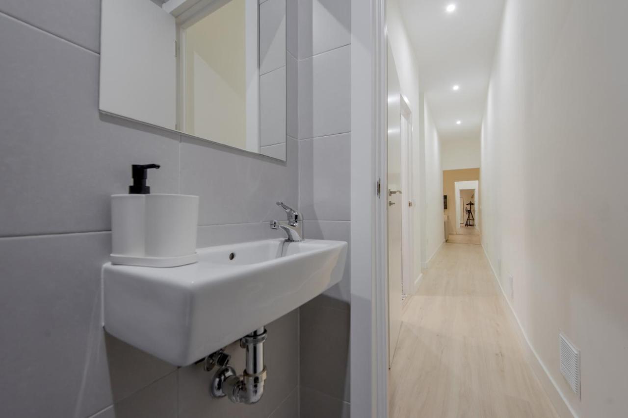 Nuevo Apt De 7 Pax En El Corazon De Malasana Madrid Exterior foto