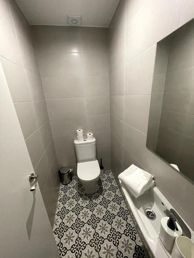Nuevo Apt De 7 Pax En El Corazon De Malasana Madrid Exterior foto